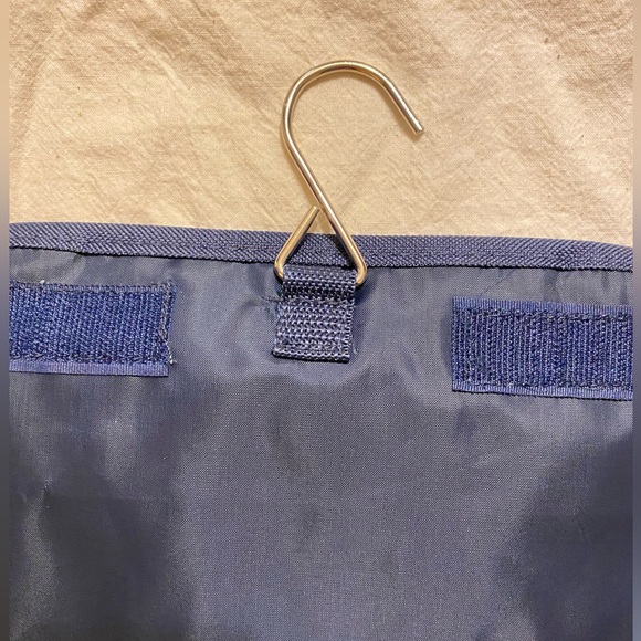 Foldable Carryon Travel Bag - Picture 3 of 7